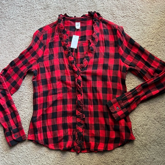 NWT Gap ruffle button down red buffalo check - Picture 1 of 8
